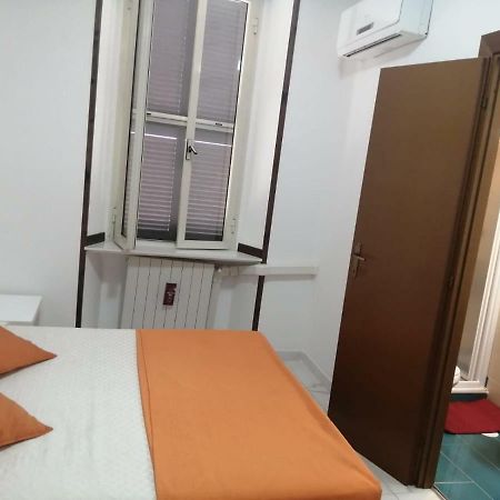 Albergo Ollolai Чивитавекия Екстериор снимка